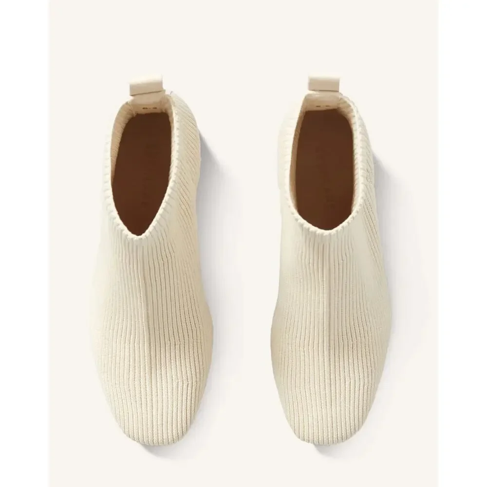 Everlane The Glove Boot in Bone Size 9